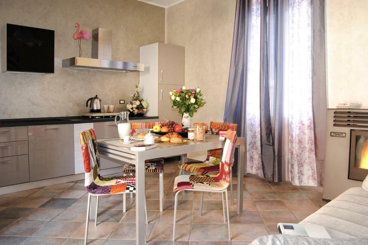 Bed and Breakfast Il Cortile à Bra Extérieur photo